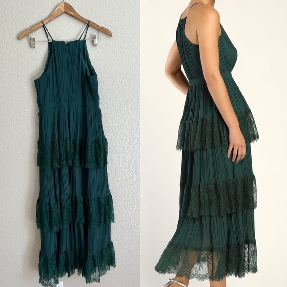 Came For Cocktails Emerald Green Pleated Tiered Lace Maxi Dress - Picture 3 of 8